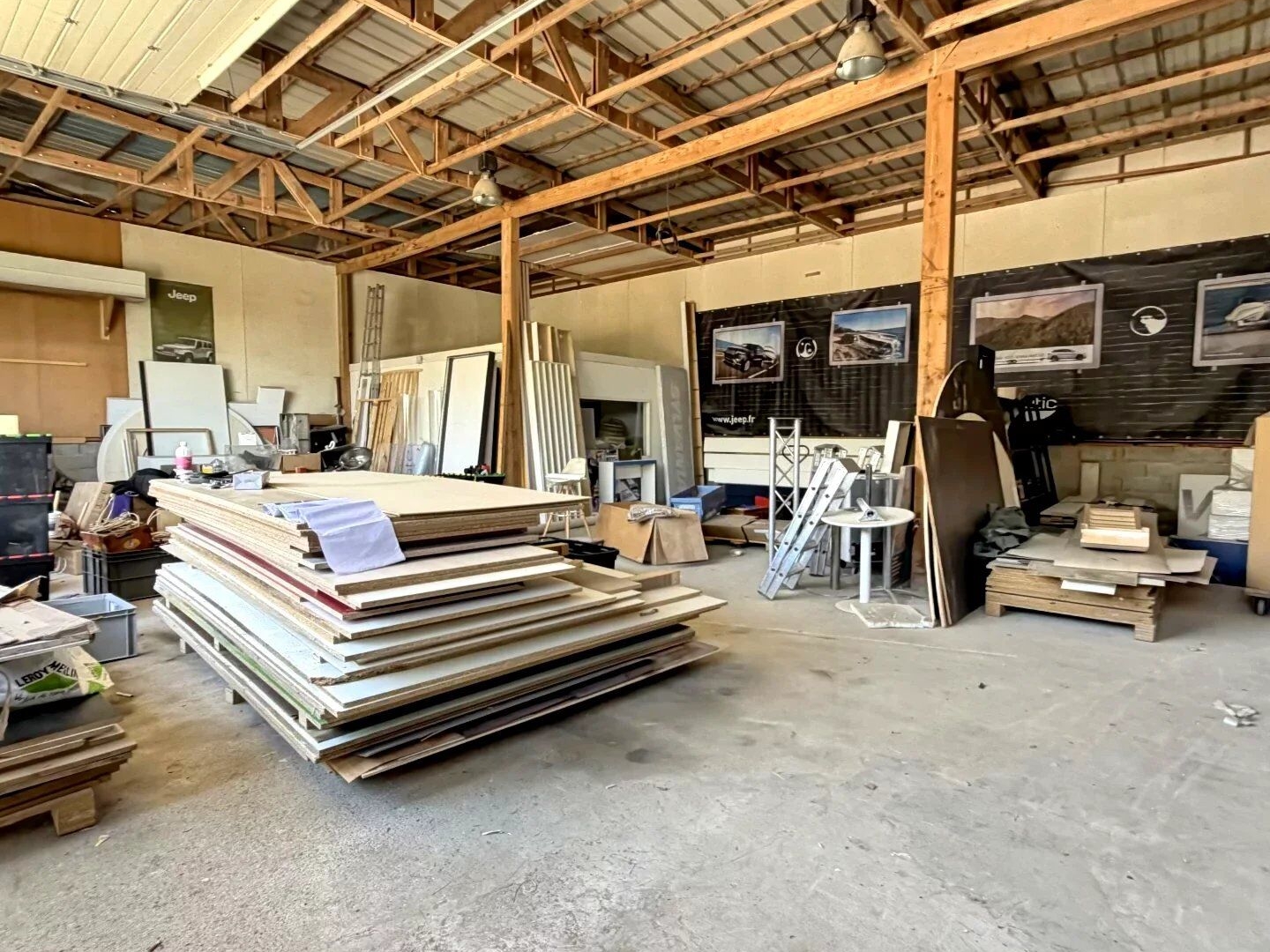 Locaux à vendre - 12 pièces - 180m2 - Lalande-En-Son (60590)