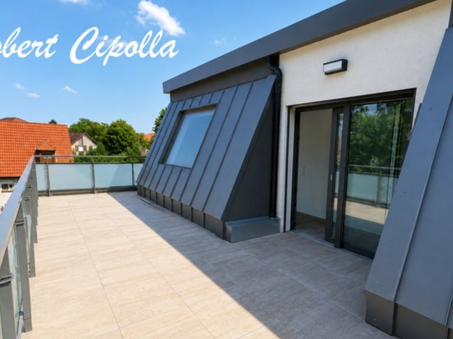 Attique T2 Metz _51,5m²_très grande terrasse de 41m² parking inclus + garage + cuisine équipée