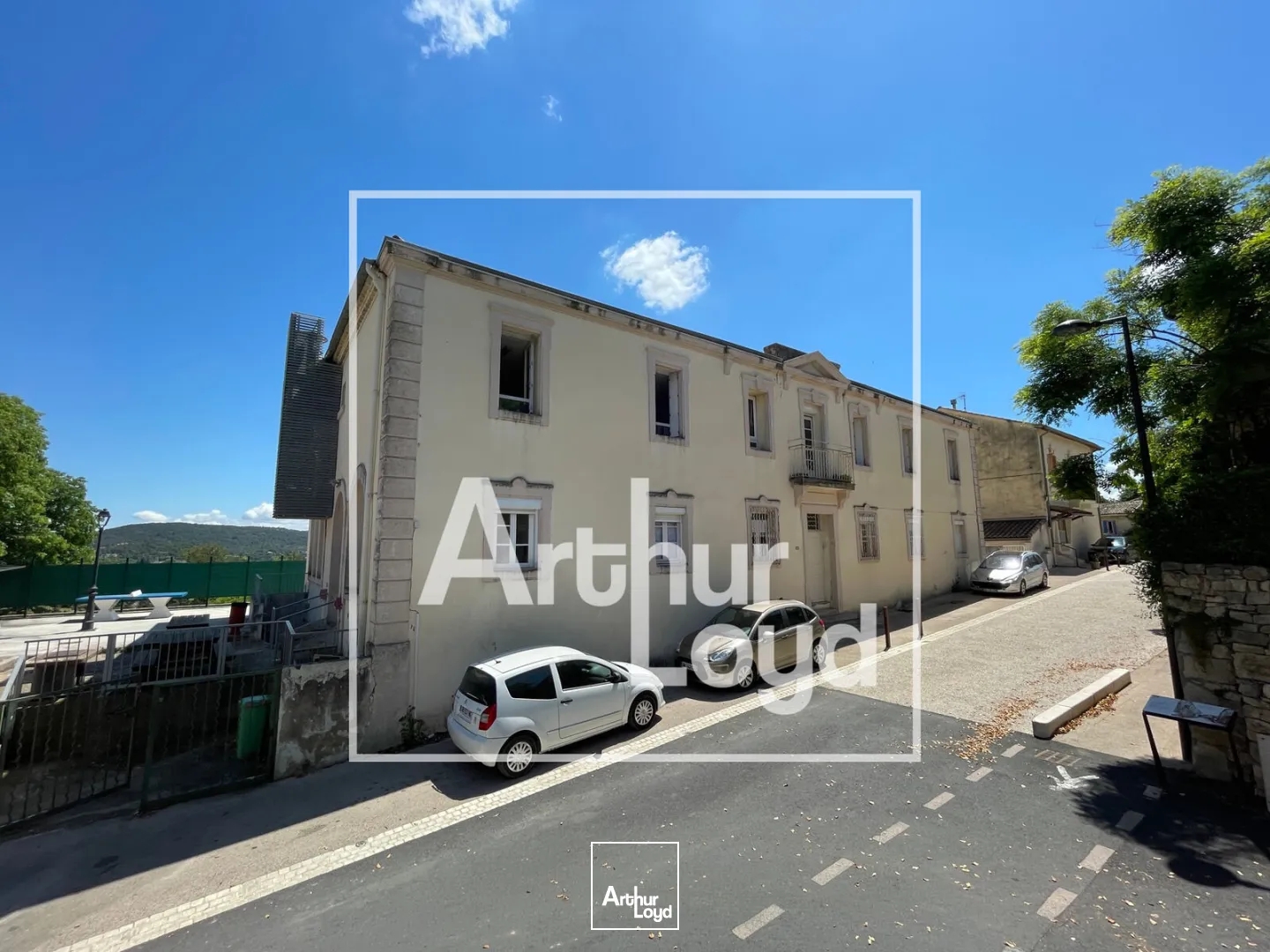 Bâtiment indépendant à vendre - St Mathieu de Tréviers