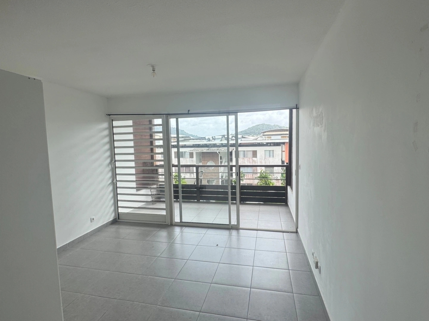 Studio 1 pièce 23 m²
