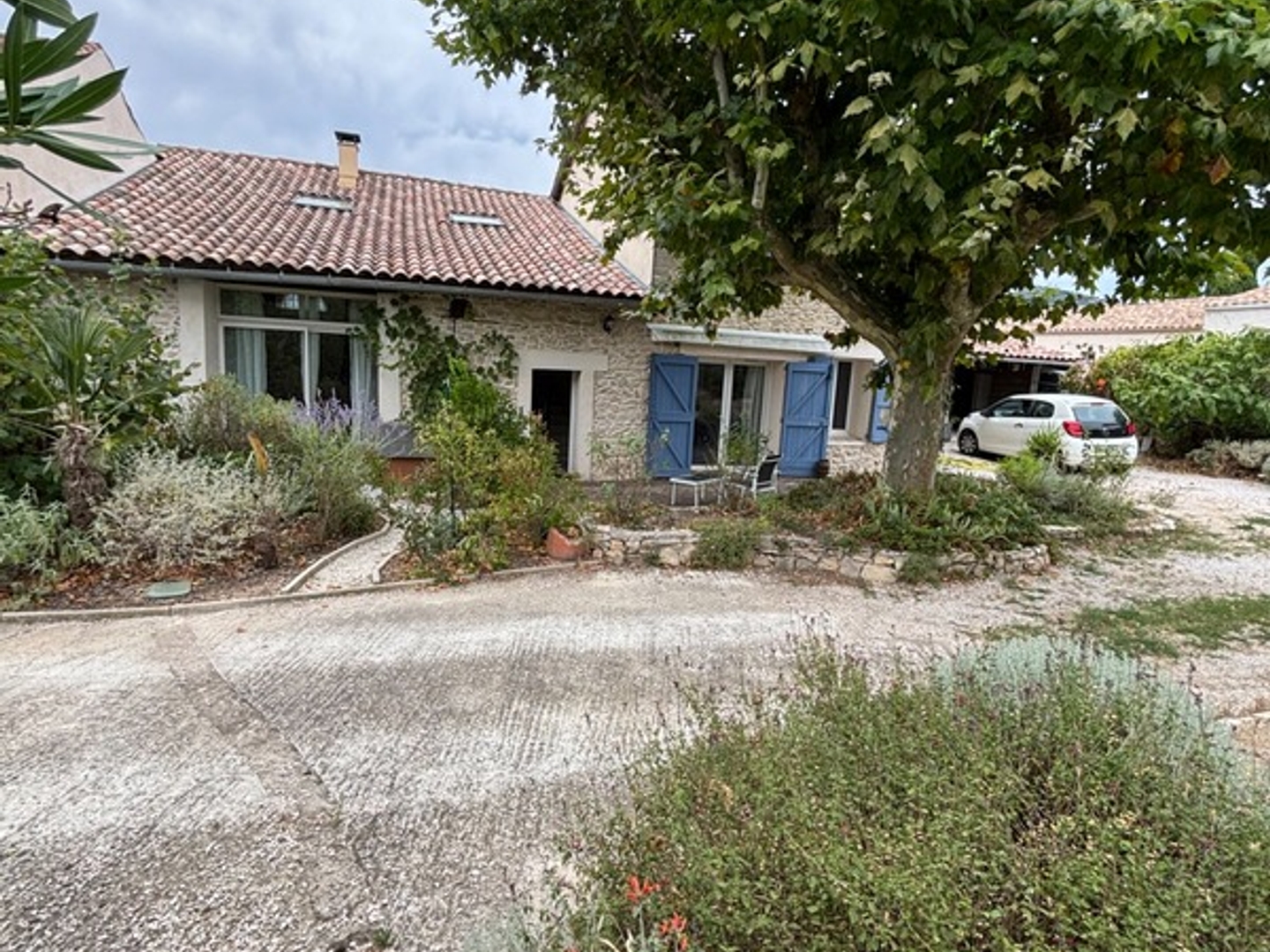 Maison de caractère à vendre 4 pièces 140m2, Jardin, Ateliers à QUISSAC (30)