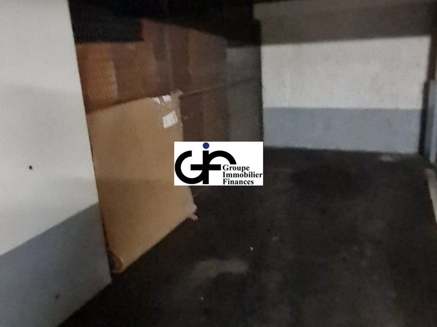 Parking / garage / box à vendre - 10m2 - Paris 16e (75016)