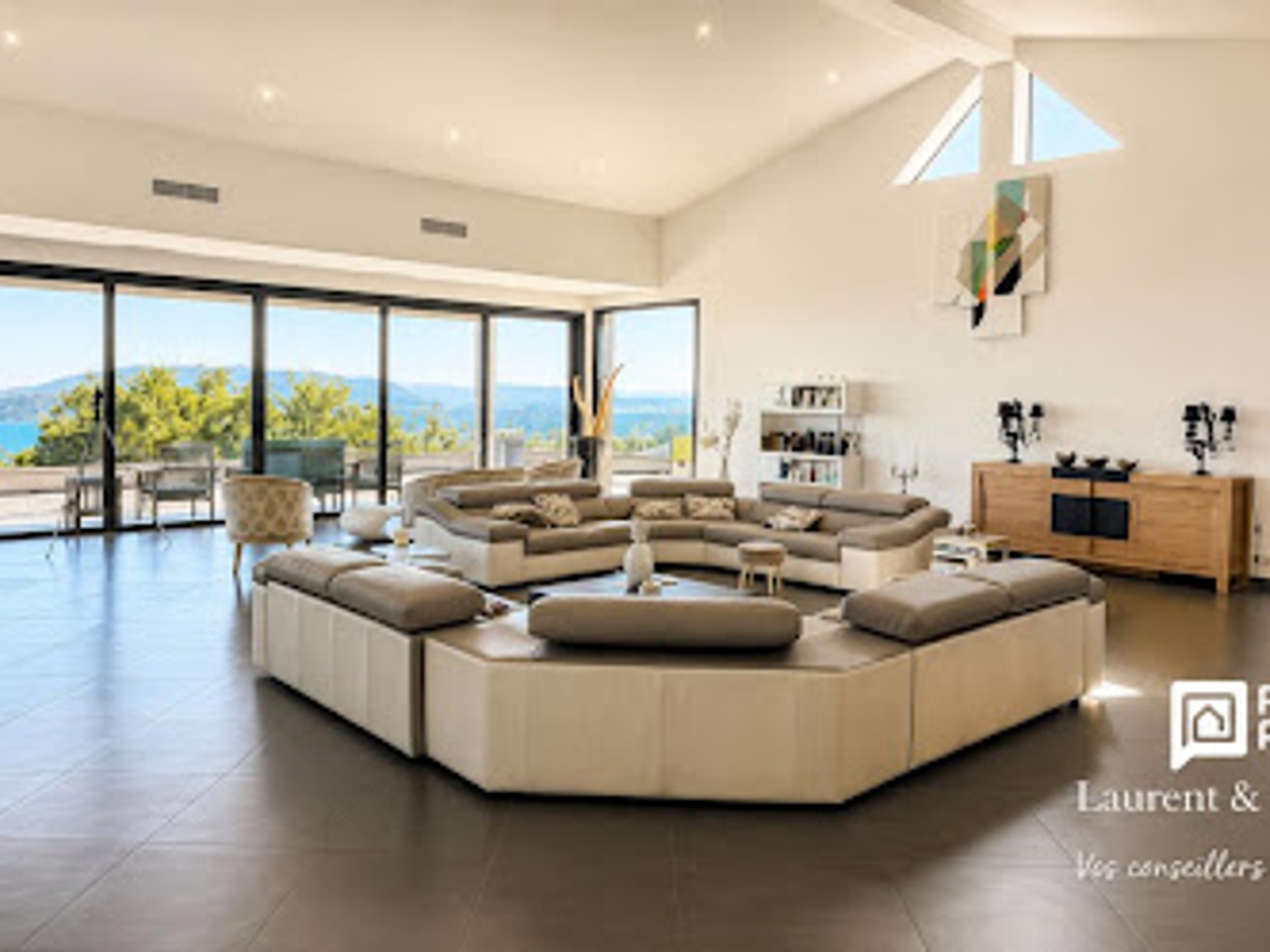 Maison à vendre - 11 pièces - 596m2 - Zonza (20144)