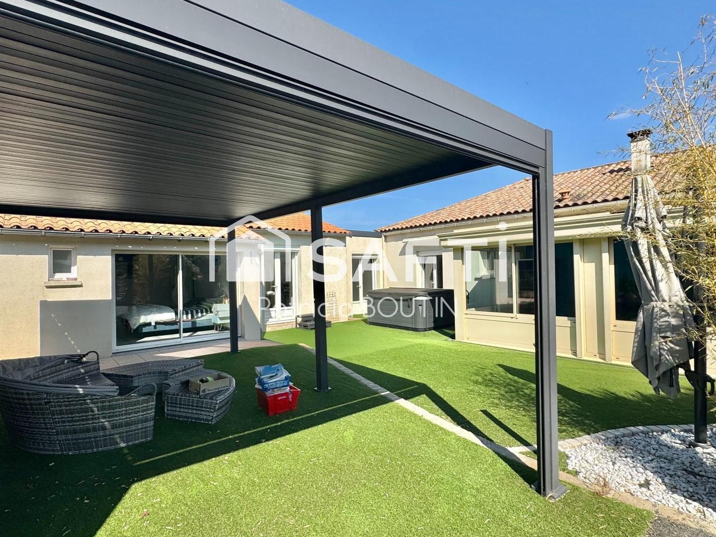 PAVILLON PLAIN PIED 5 CHAMBRES BUREAU ET GARAGE AUX PORTES DE NIORT !
