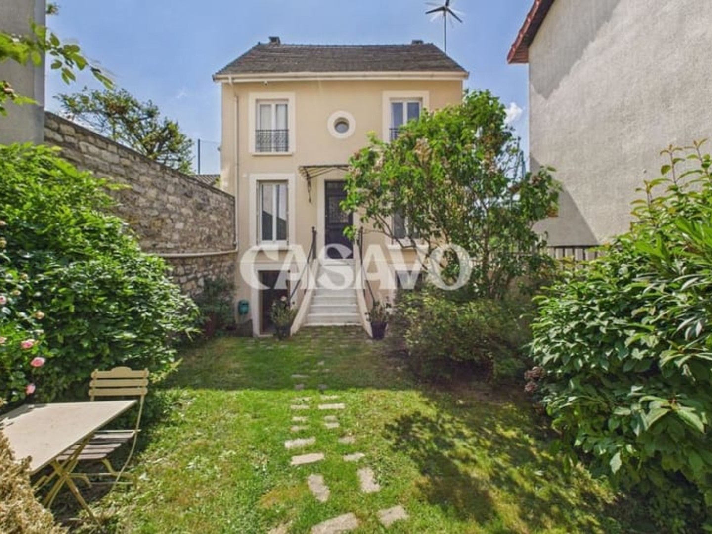 Vente Maison 6 pièces de 152m² - 94200 Ivry-sur-Seine