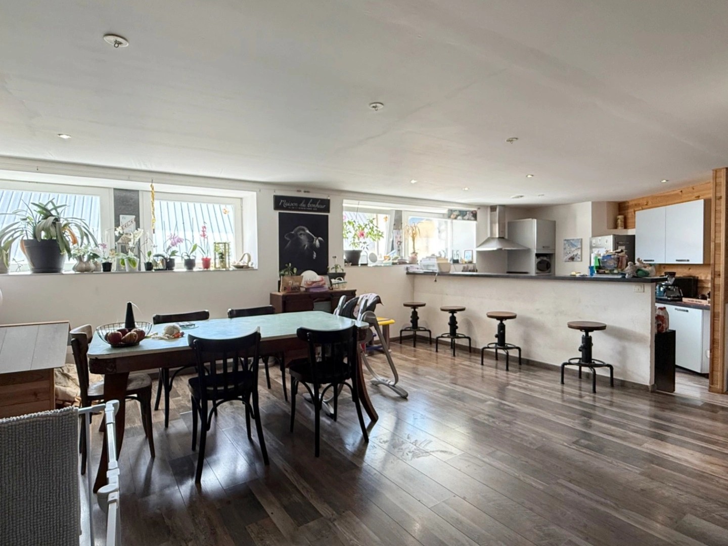 Appartement 2 pièces 104 m²