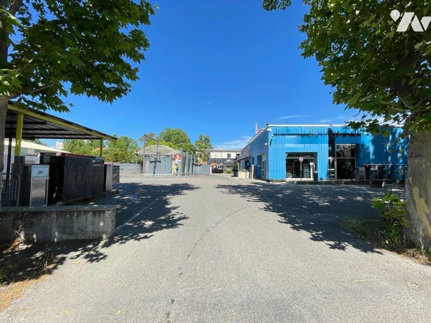 Magasin à vendre - 170m2 - Manosque (04100)