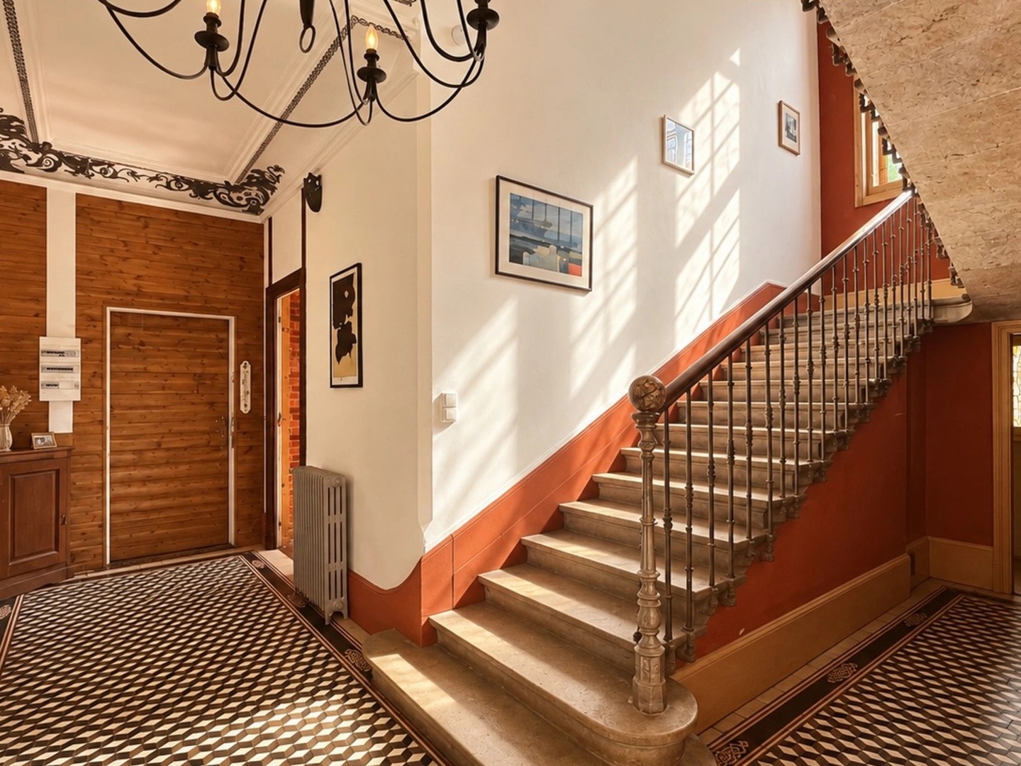 Maison à vendre - 14 pièces - 344m2 - Commelle-Vernay (42120)