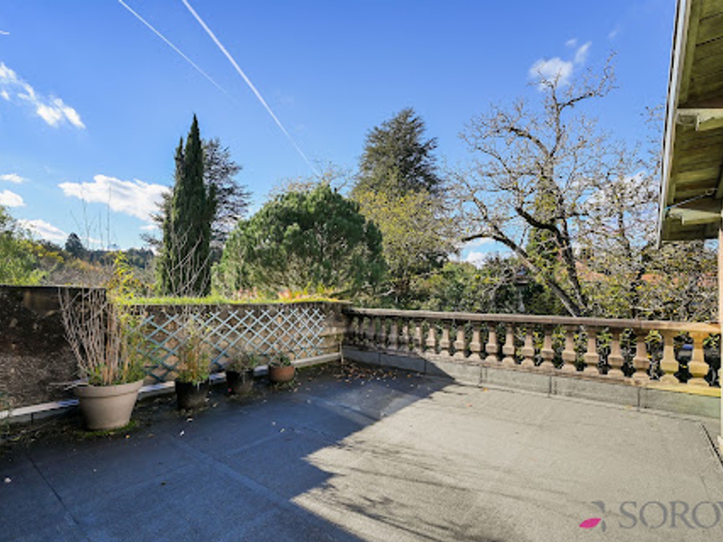 Maison à vendre - 7 pièces - 210m2 - Sainte-Foy-Lès-Lyon (69110)