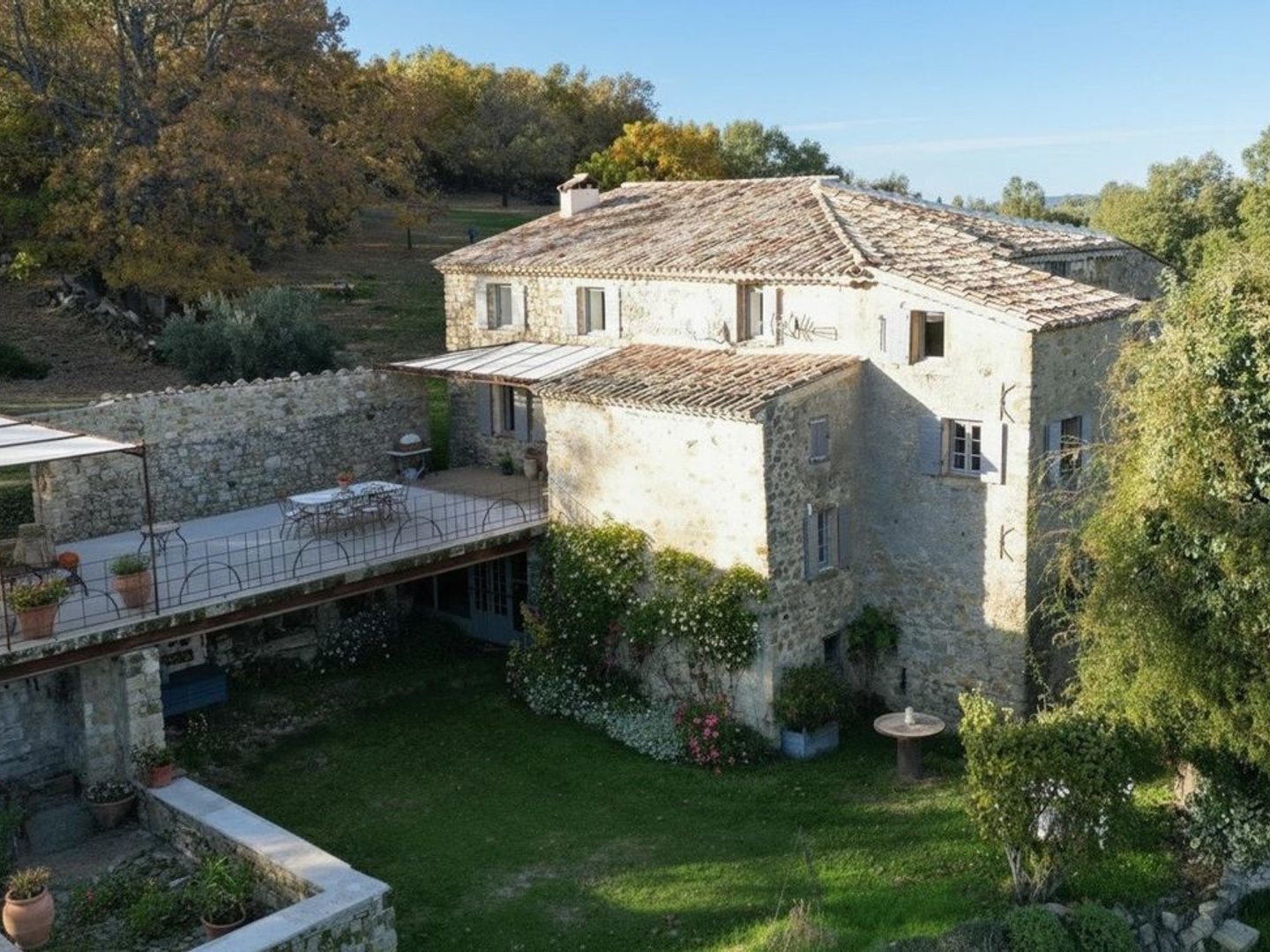 Maison à vendre - 10 pièces - 280m2 - Simiane-La-Rotonde (04150)