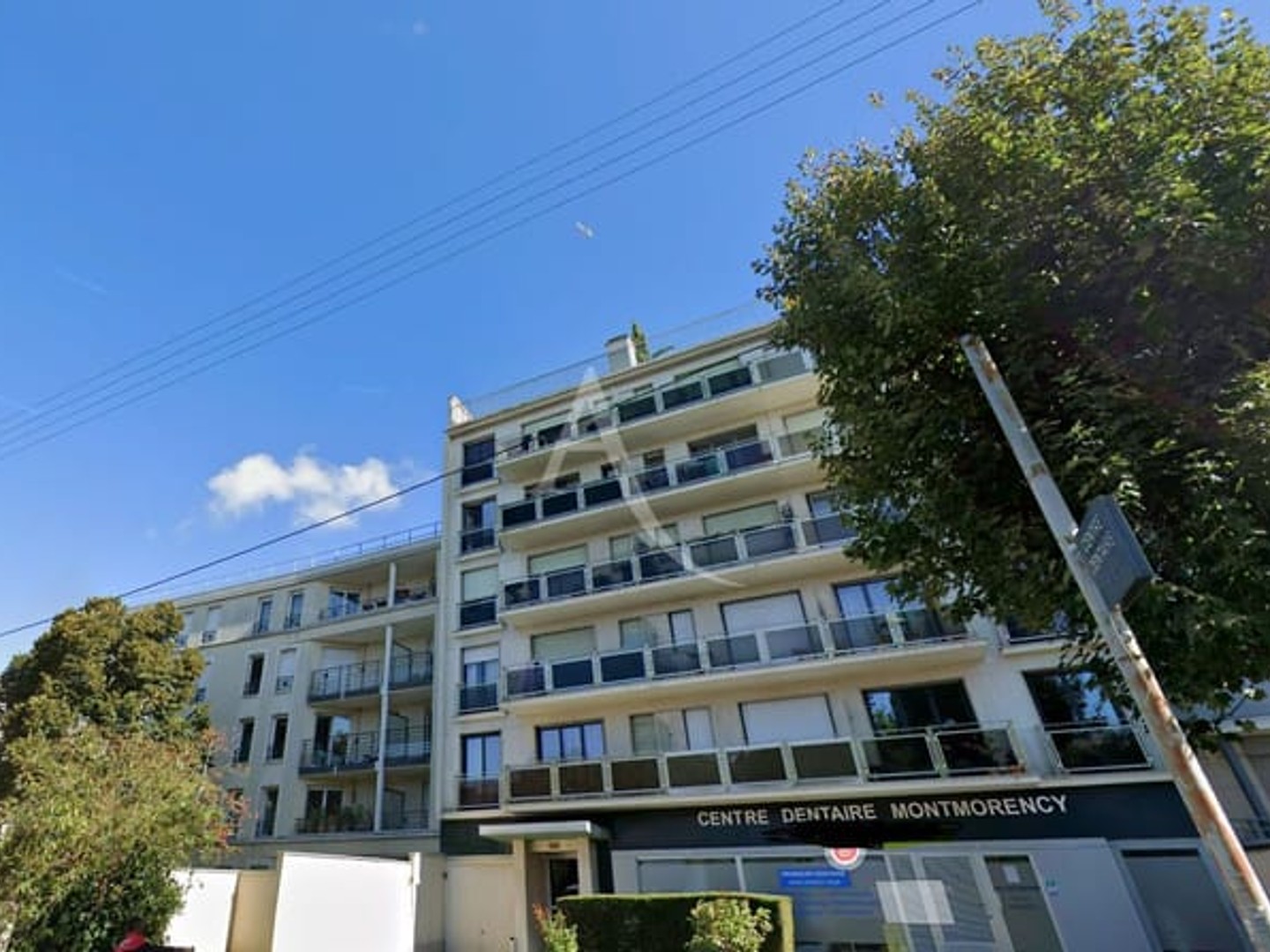 Bureaux 7 pièces 197 m²