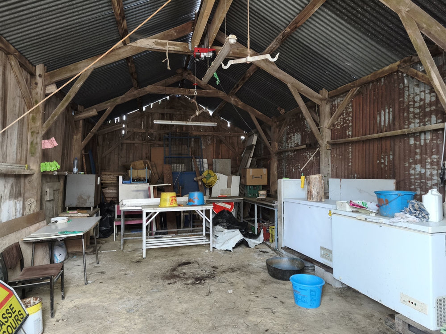 Parking / garage / box à vendre - 300m2 - Maxent (35380)