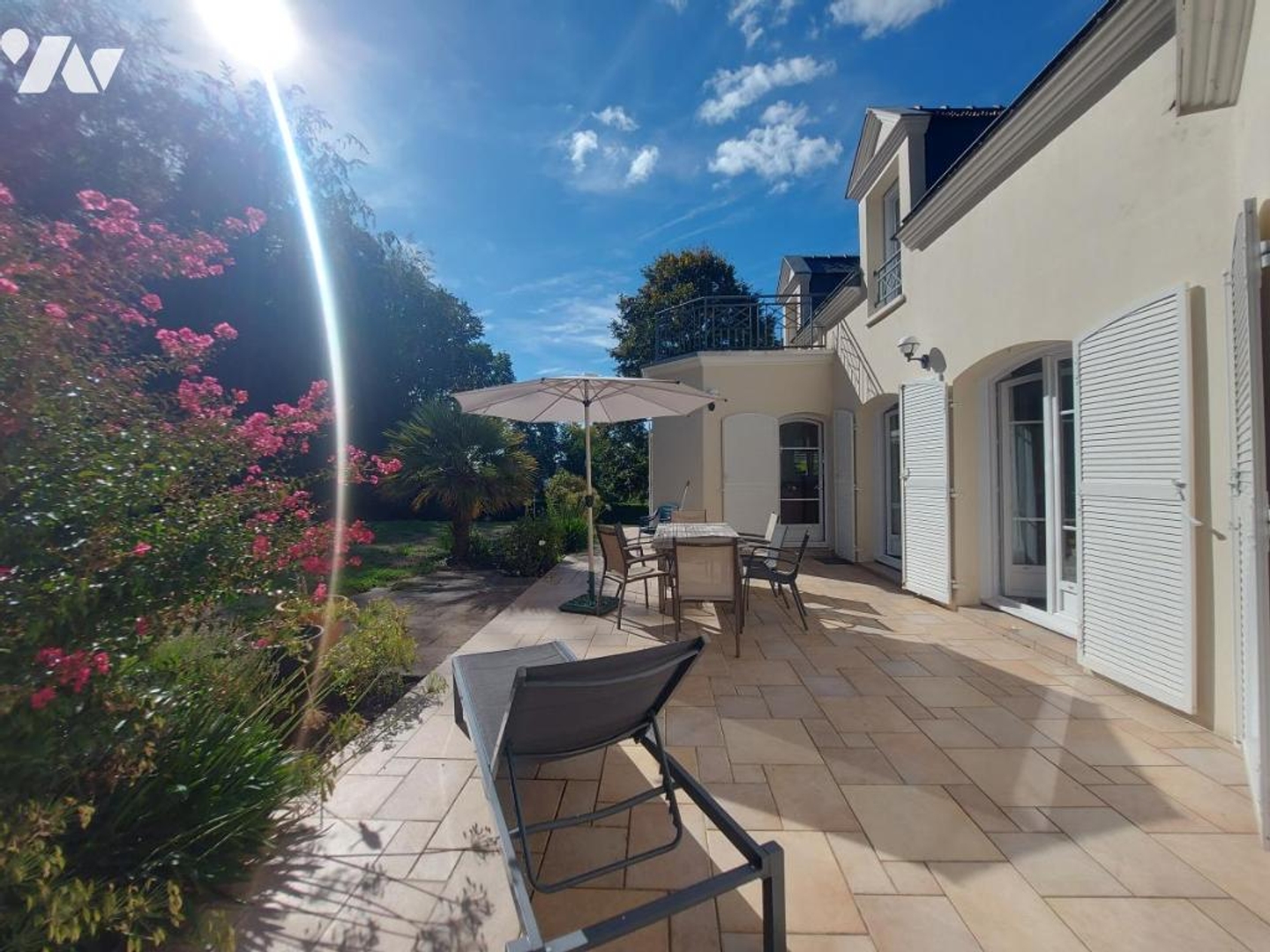 Maison 10 pièces 203 m²