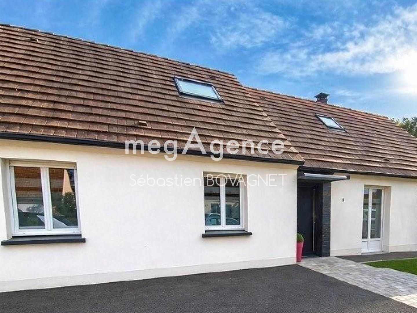 Maison soignée, sans vis-à-vis, prête à vivre.