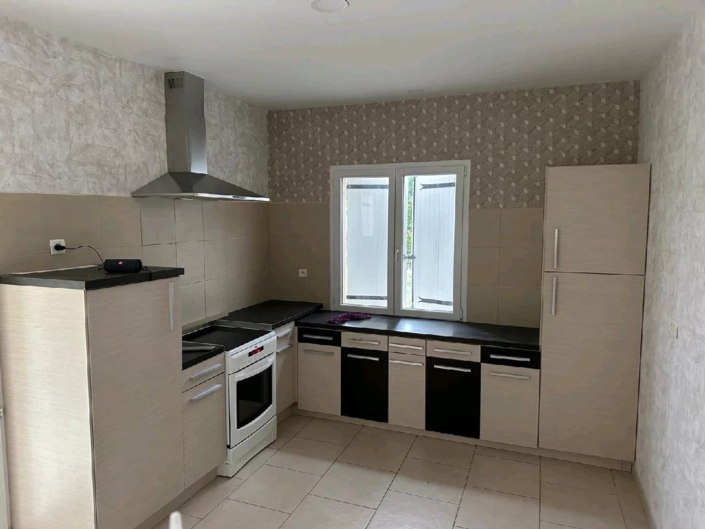 MAISON / VILLA