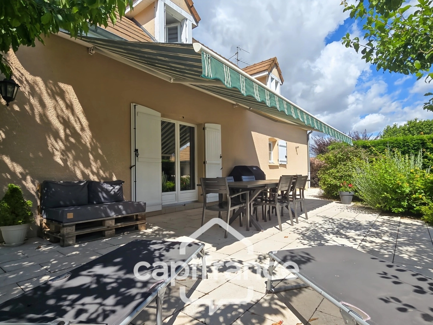 Maison à vendre - 6 pièces - 144m2 - Chalon-Sur-Saône (71100)