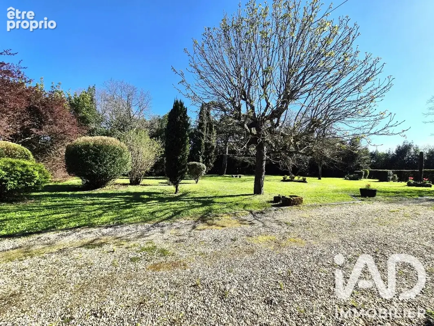 Appartement 4 pièces 382 m²