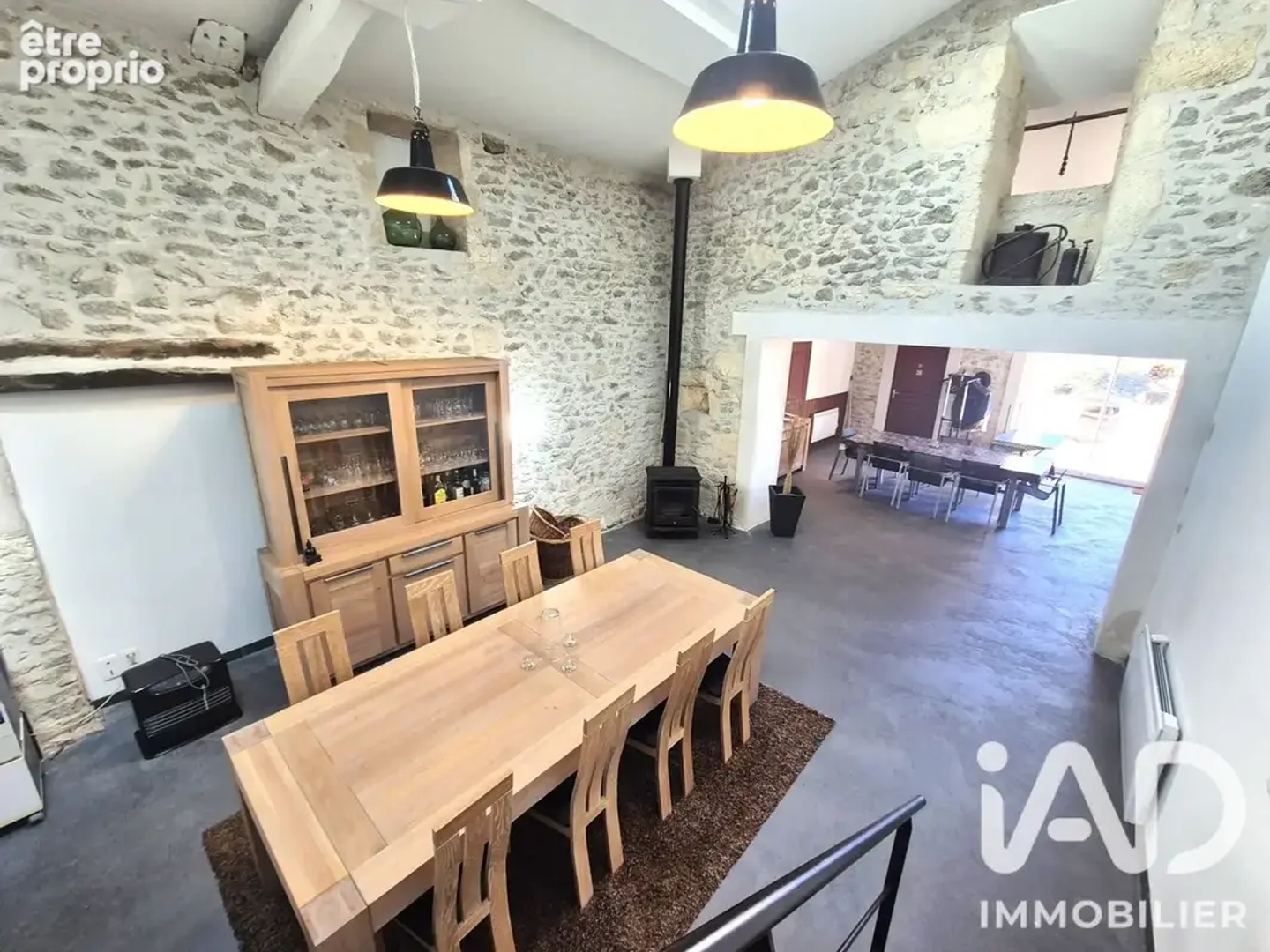 Appartement à vendre - 4 pièces - 382m2 - Blaye (33390)