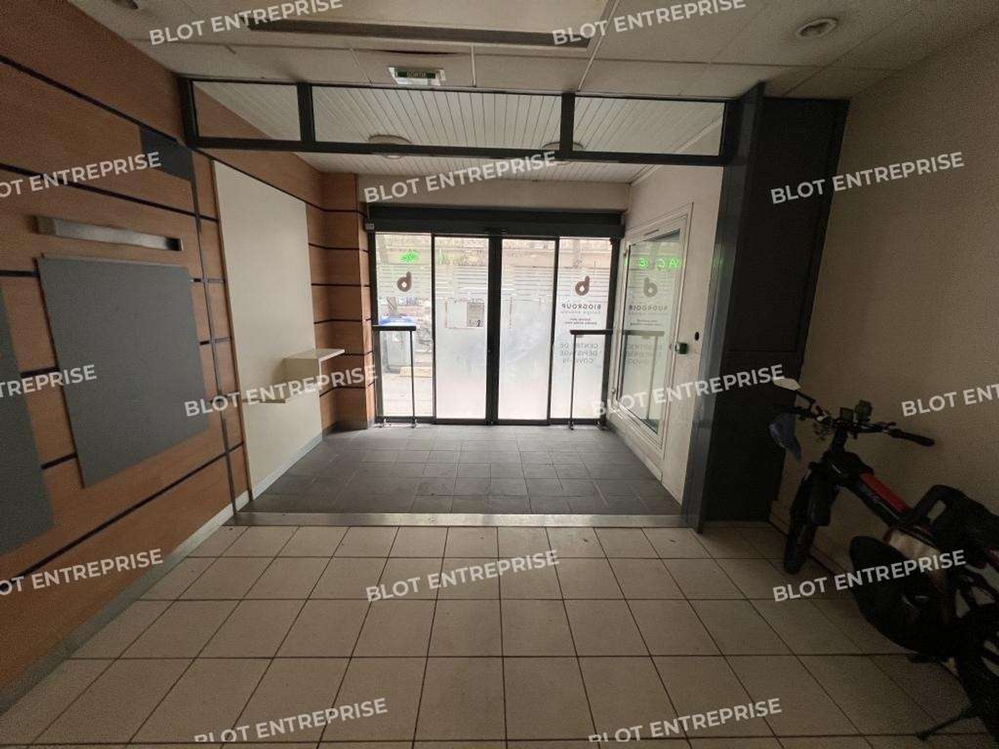 Vente locaux commerciaux 196m² à Nantes République