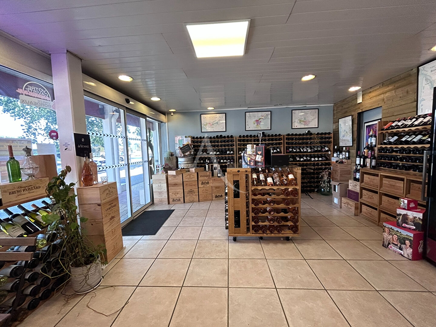 Magasin à vendre - Saint-Médard-En-J... (33160)