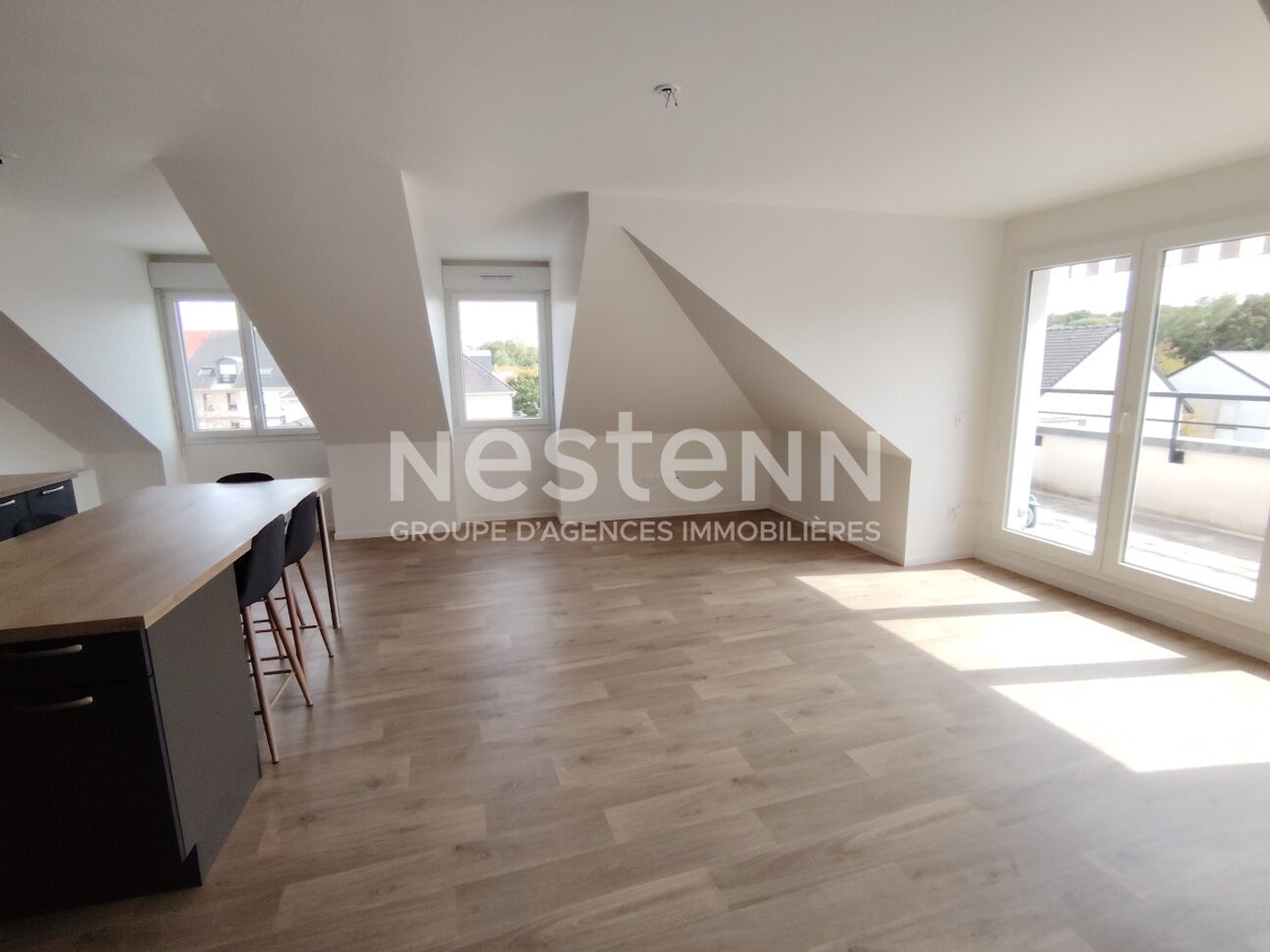 Appartement à vendre - 4 pièces - 82m2 - Montigny-Le-Breto... (78180)
