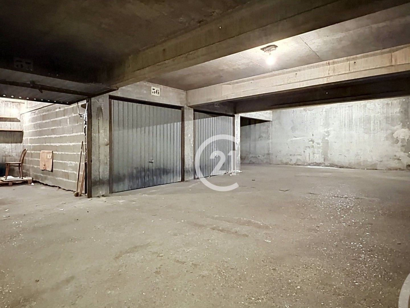 Parking 12 m²