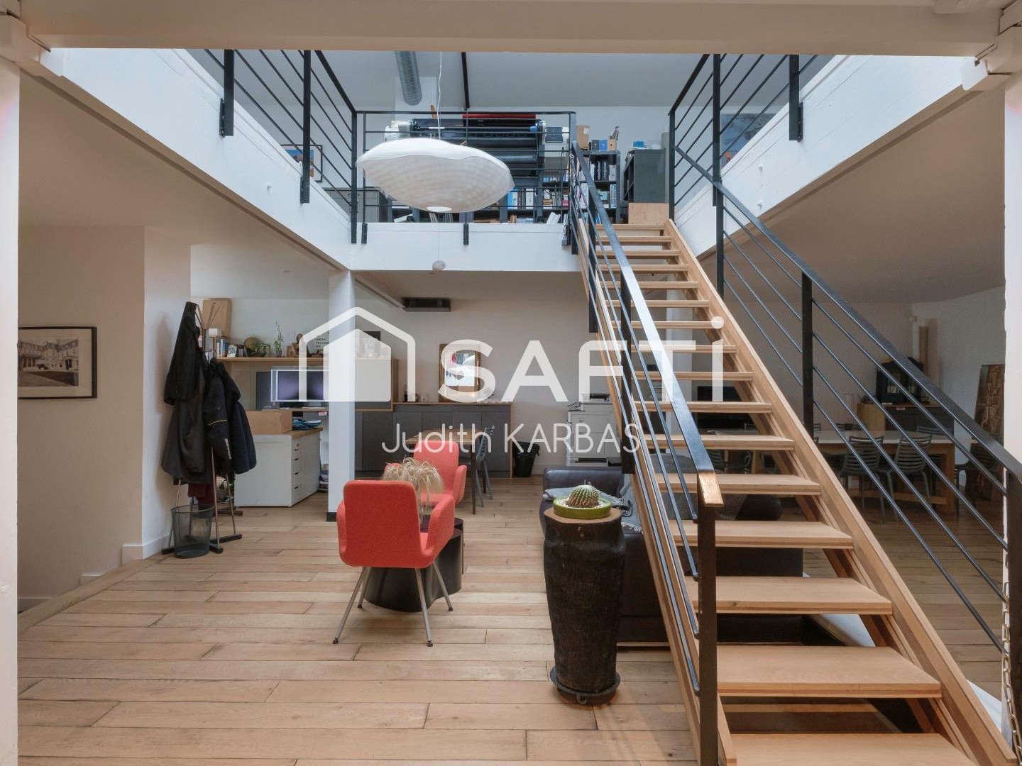 Locaux à vendre - 3 pièces - 245m2 - Bagnolet (93170)