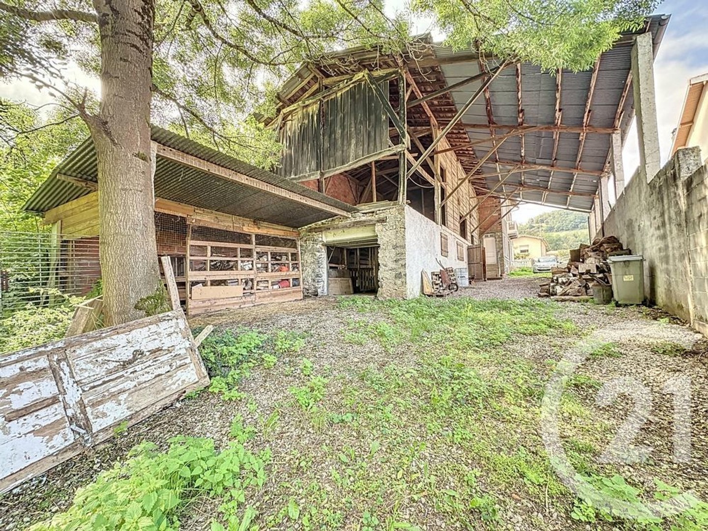 Maison 7 pièces 359 m²