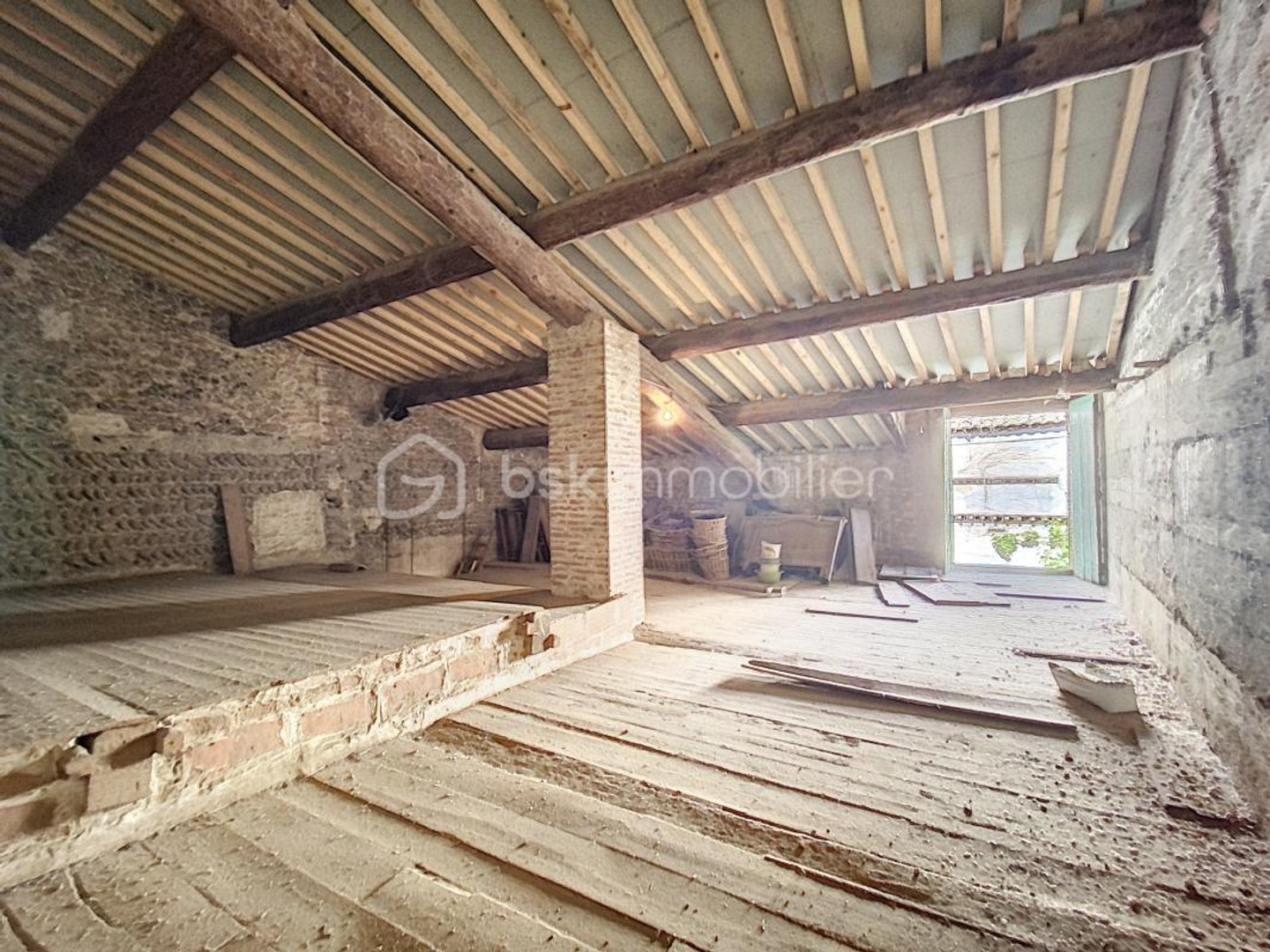Maison à vendre - 2 pièces - 90m2 - Pézilla-La-Rivière (66370)