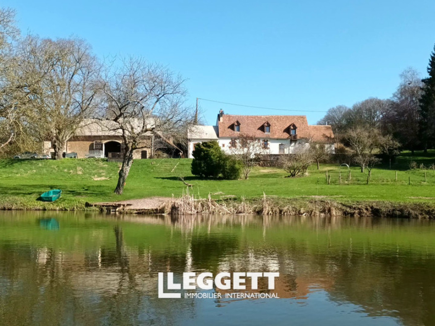 Maison 10 pièces 275 m²