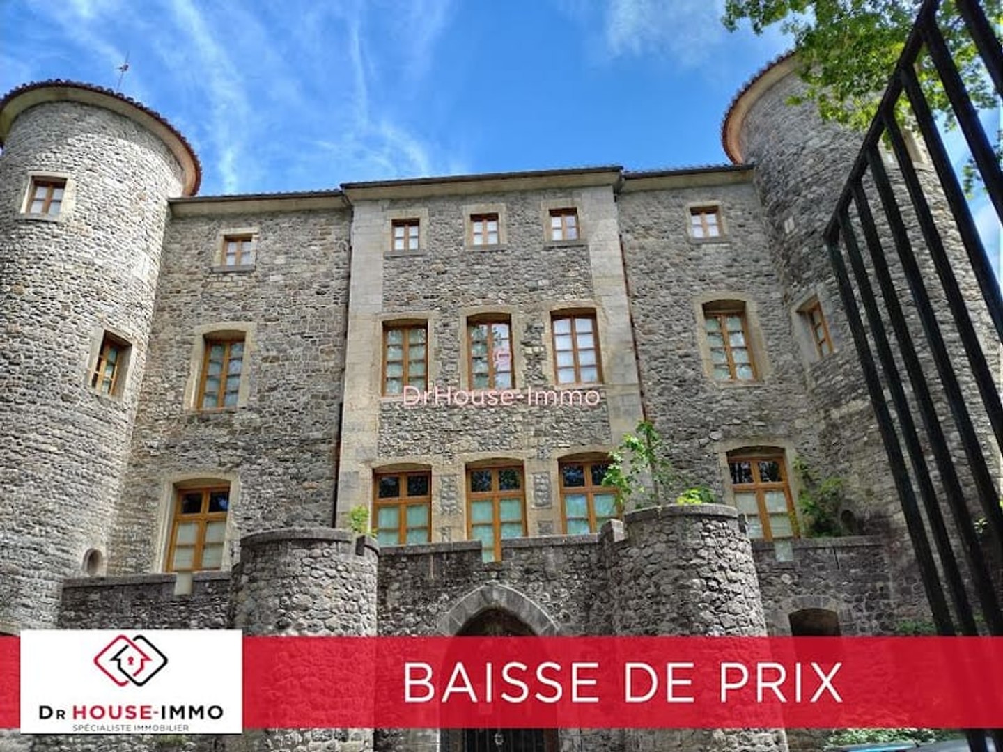 Château 45 pièces 883 m²