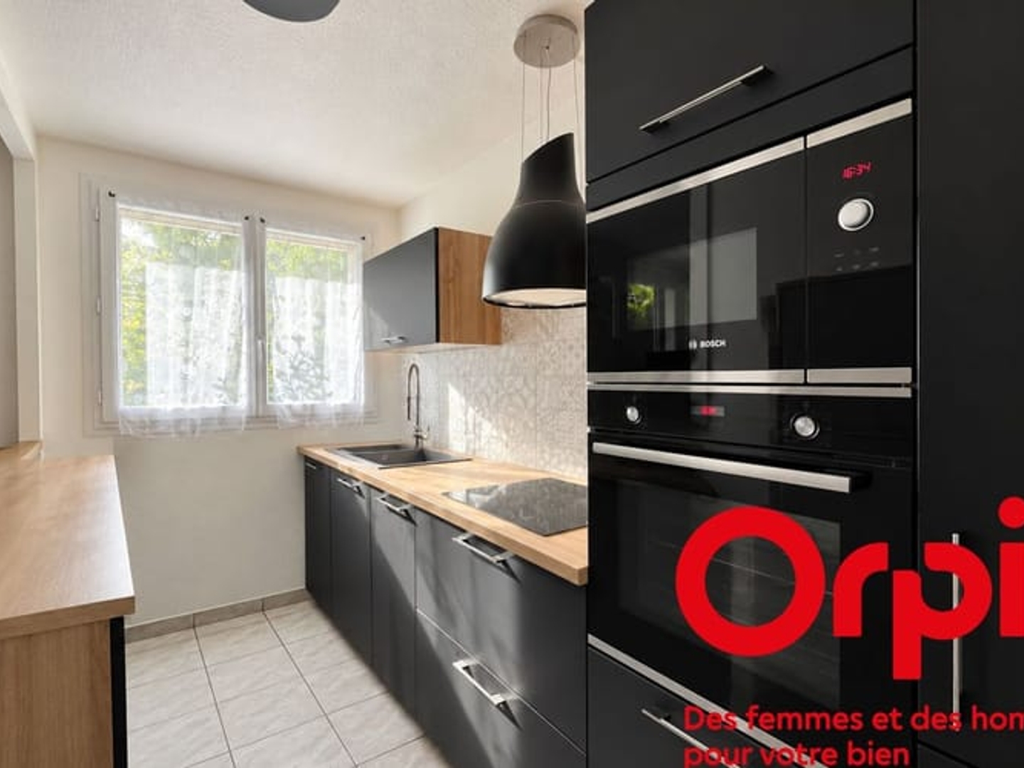 Appartement à vendre - 2 pièces - 50m2 - Montigny-Le-Breto... (78180)