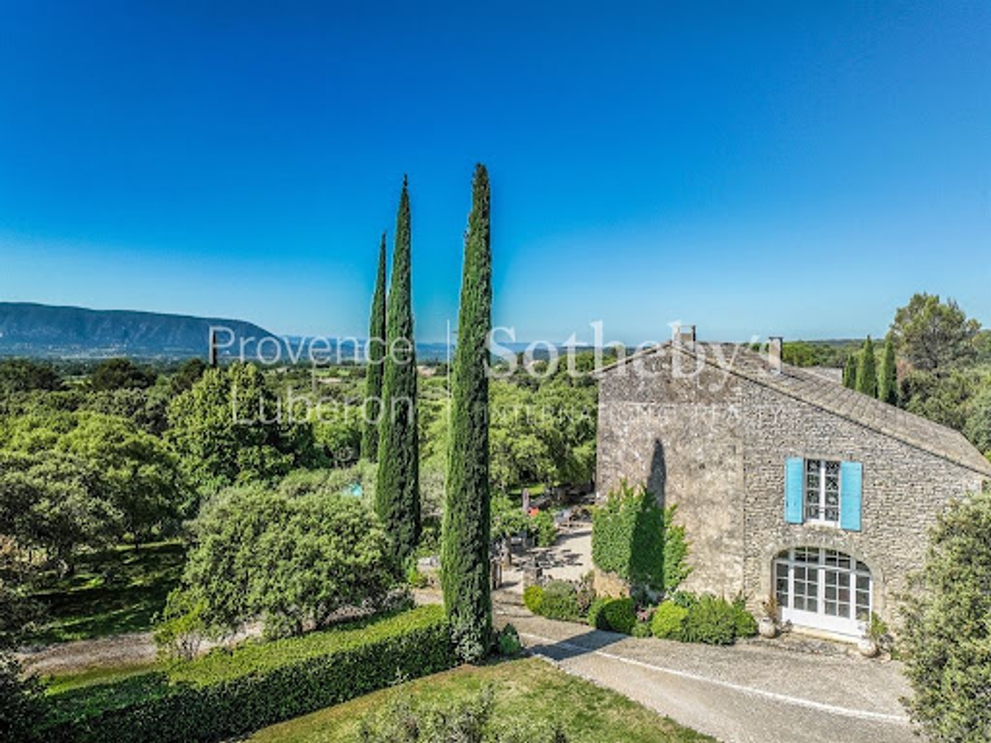 Maison à vendre - 15 pièces - 430m2 - Gordes (84220)