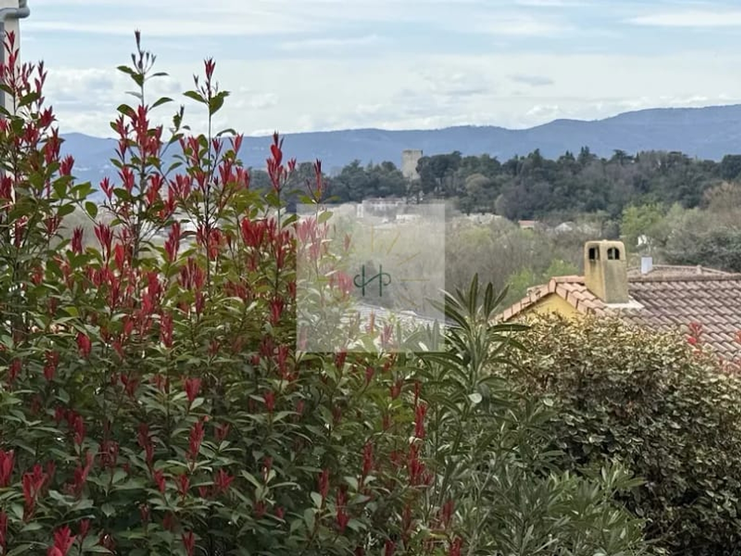 Maison à vendre - 7 pièces - 201m2 - Montélimar (26200)
