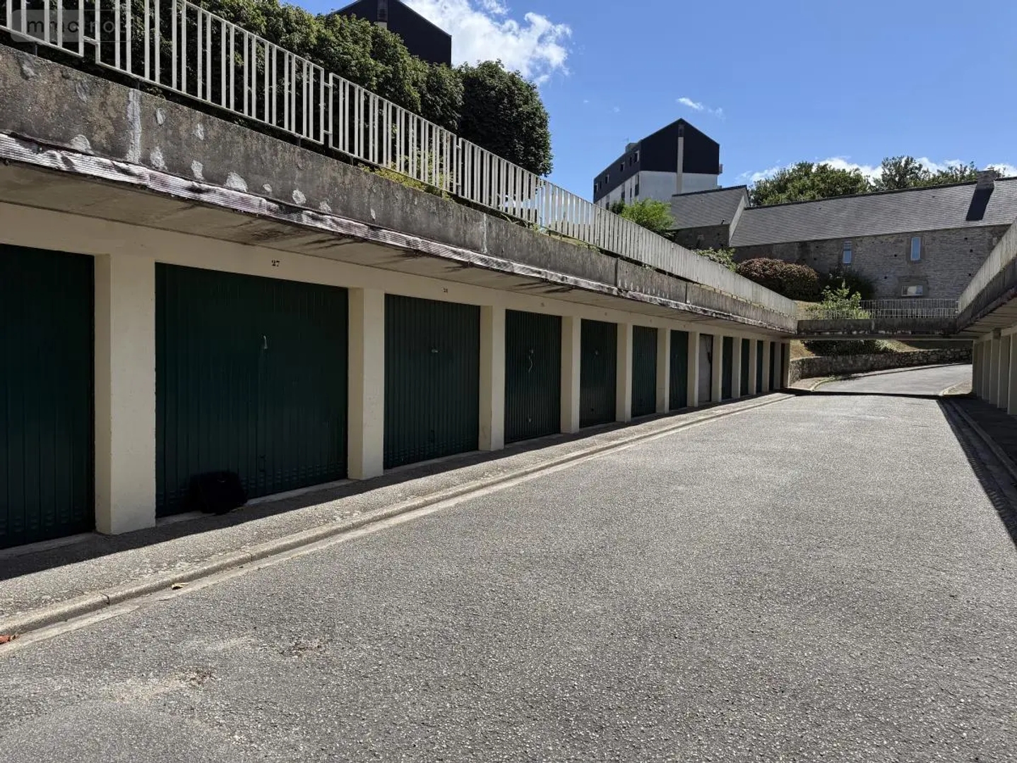 Garage/parking 14 m²