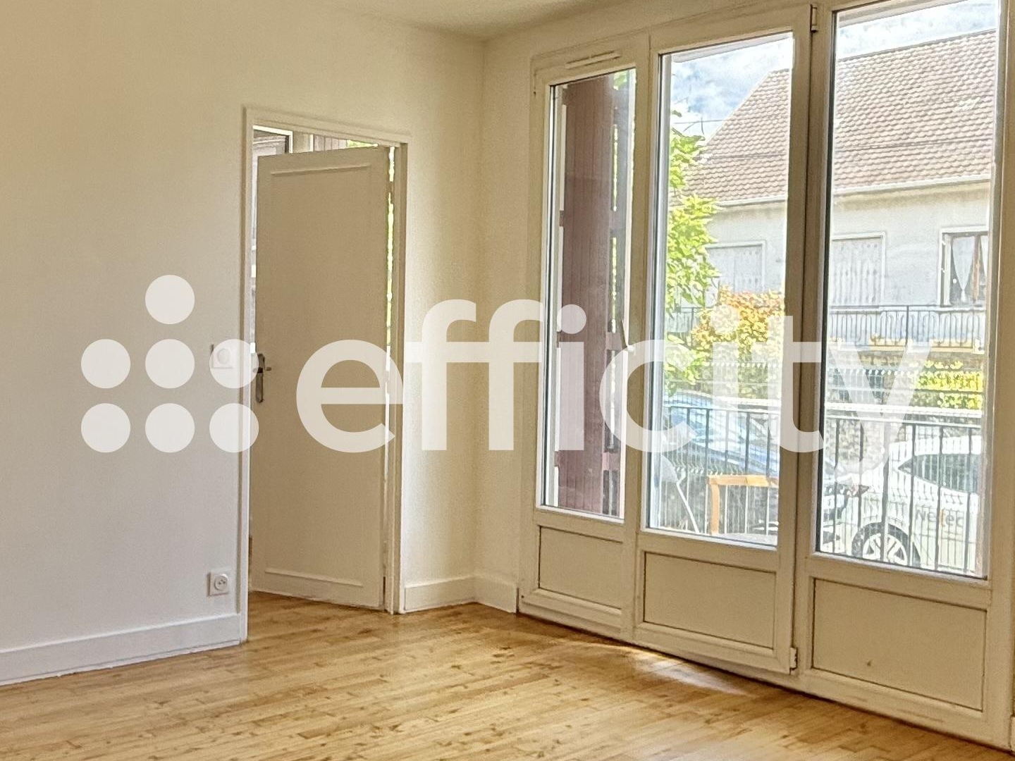 Appartement à vendre - 2 pièces - 40m2 - Bobigny (93000)