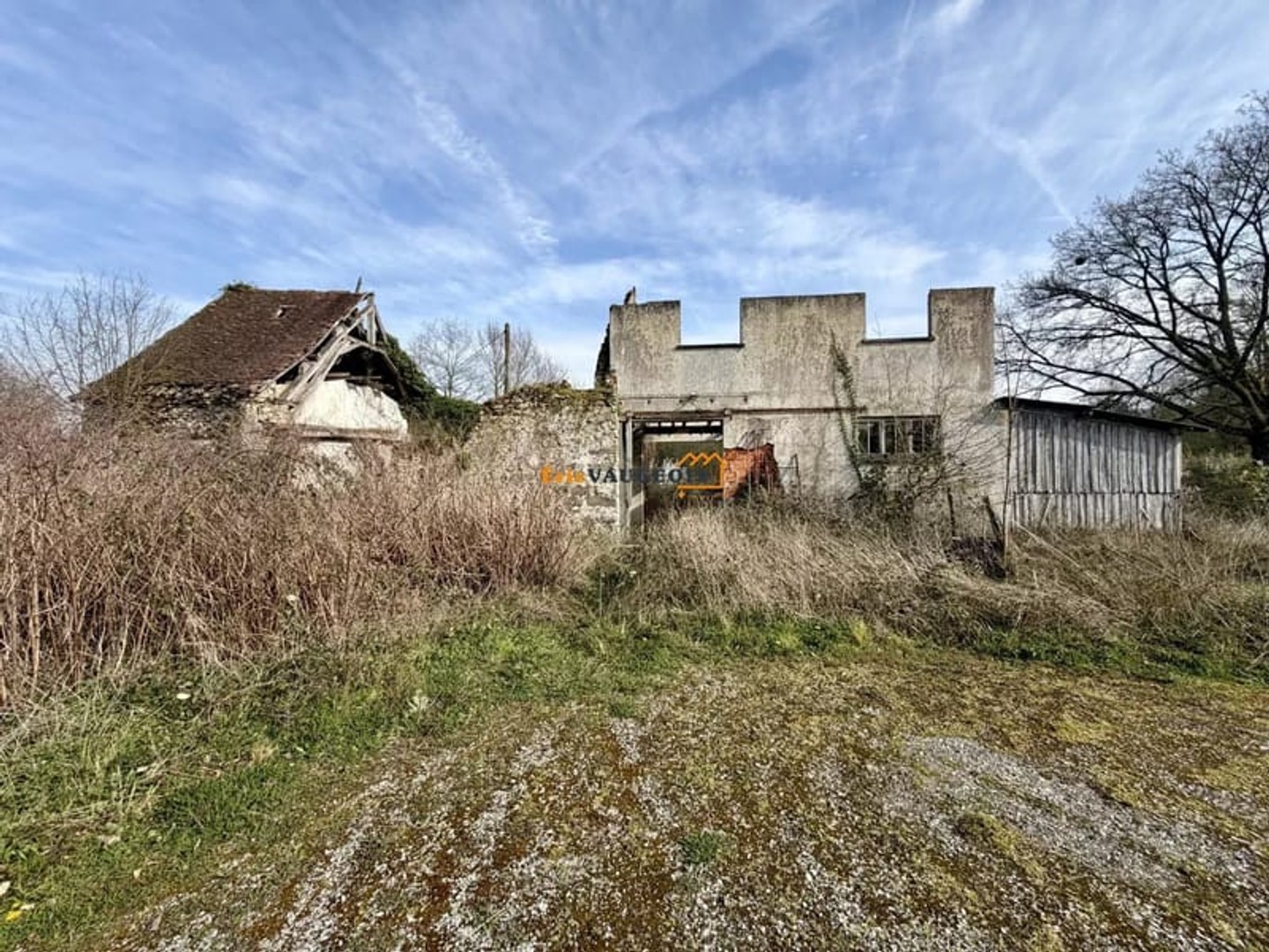 Grange 300m² Terrain 2100m² 77510 Bellot