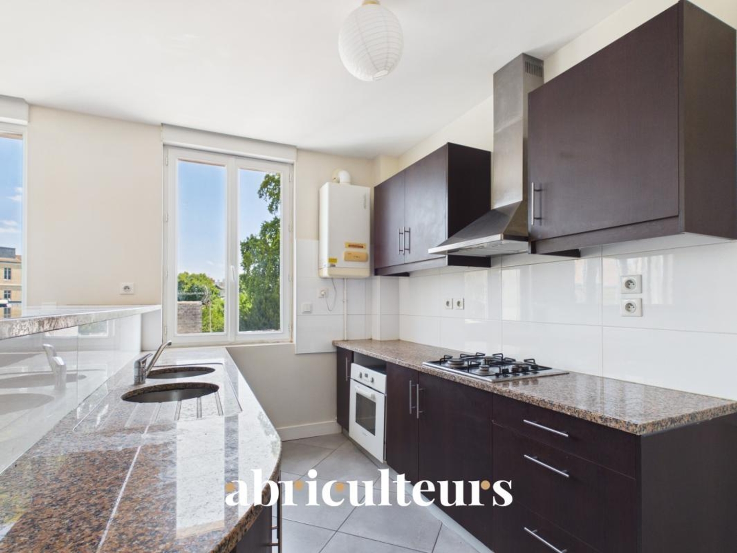 Appartement à vendre - 3 pièces - 72m2 - Bordeaux (33000)