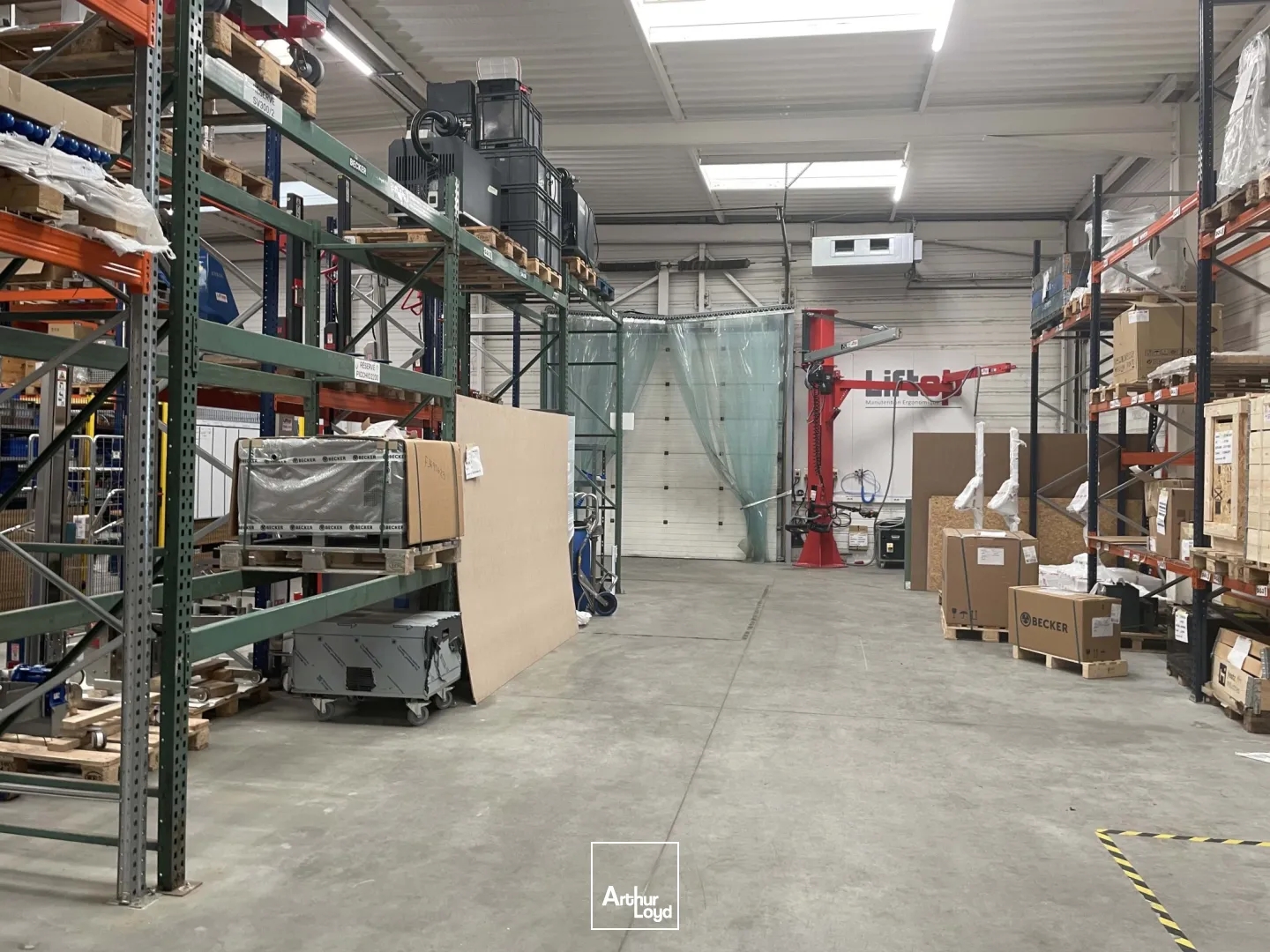 Locaux à vendre - 872m2 - La Chapelle-Sur-E... (44240)
