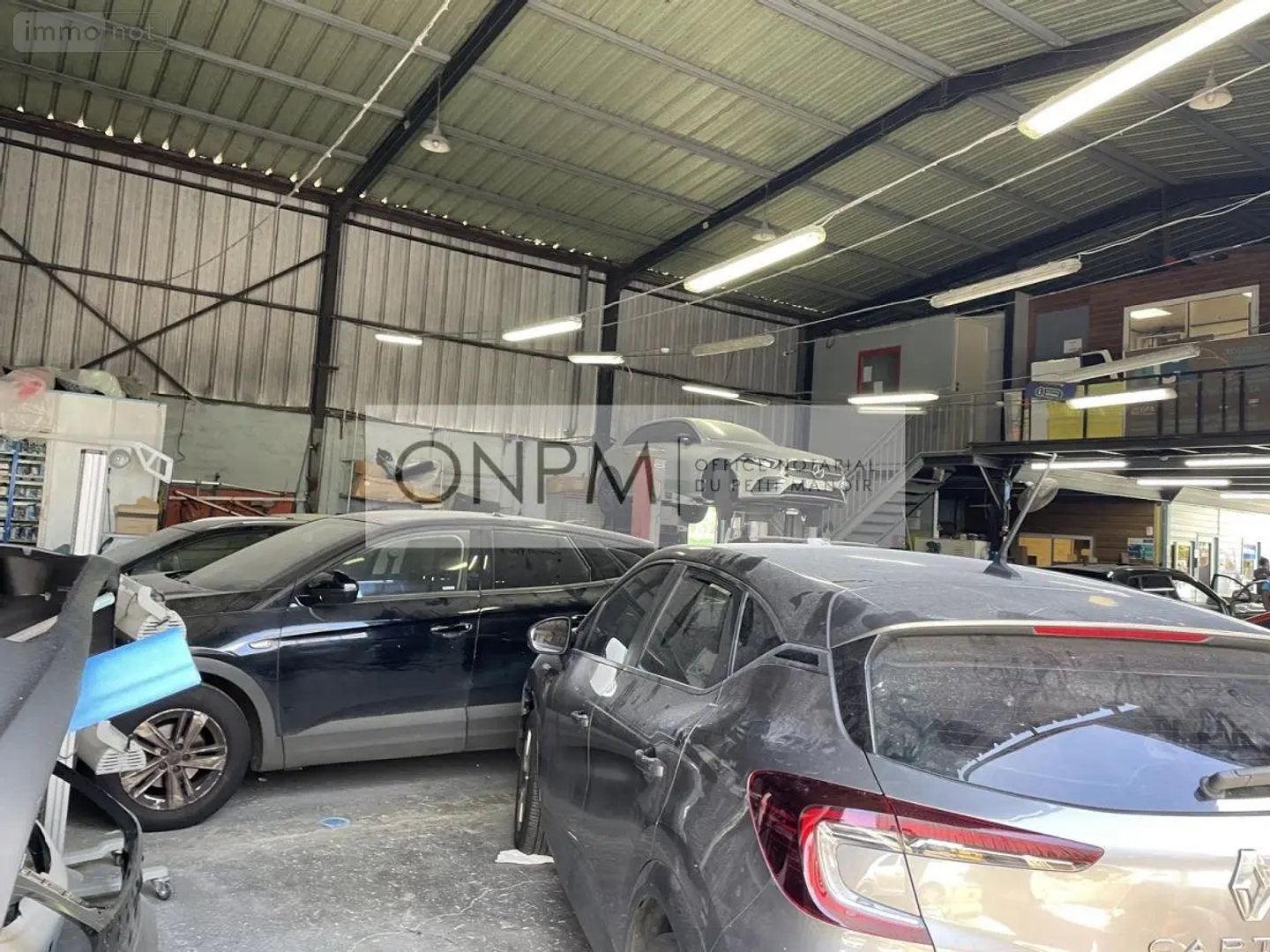Locaux à vendre - 600m2 - Rivière-Salée (97215)