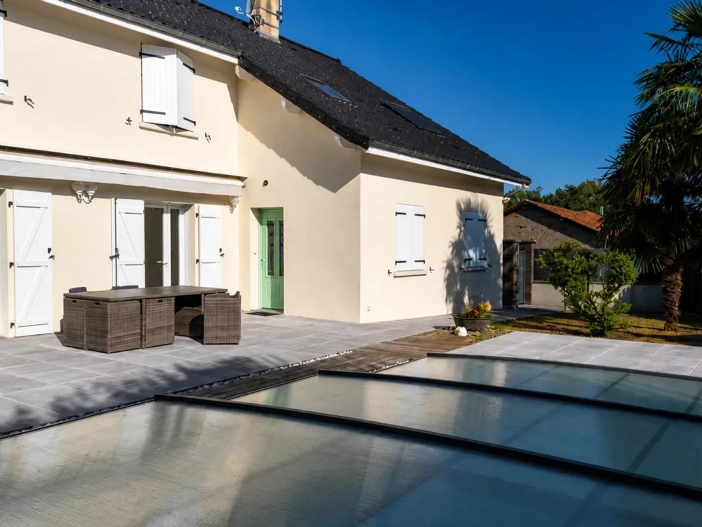 Maison de 7 pièces de 221 m² à Saint-Mathieu