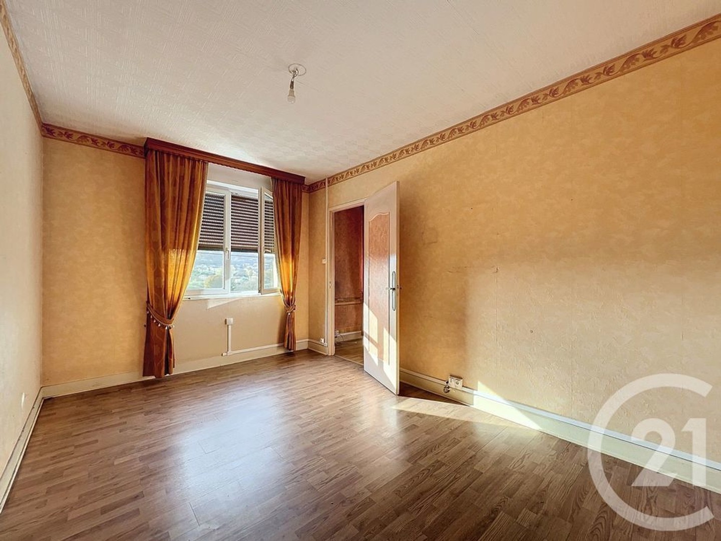 Appartement à vendre - 4 pièces - 64m2 - Bethoncourt (25200)