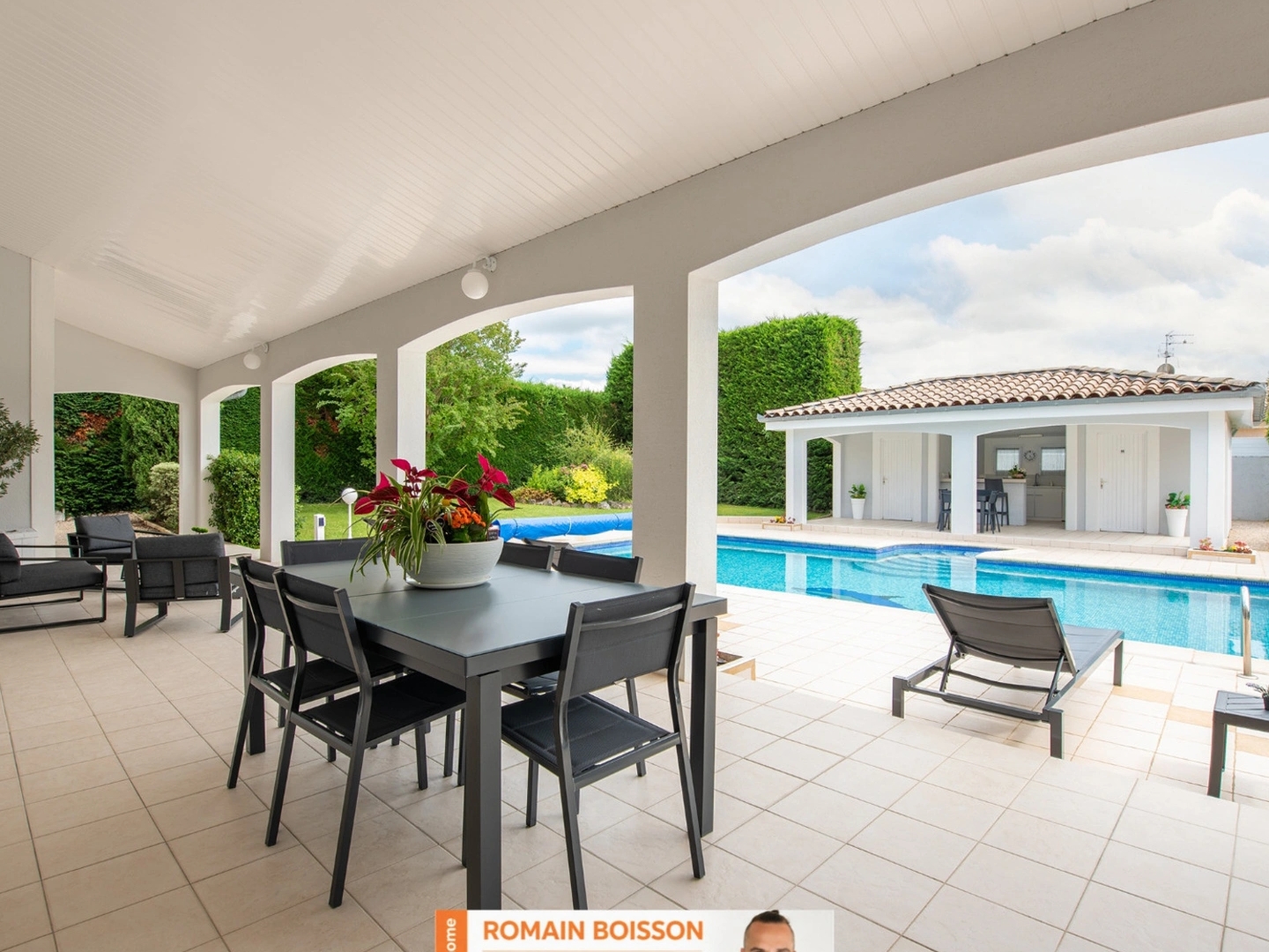 Maison 7 pièces 285 m²