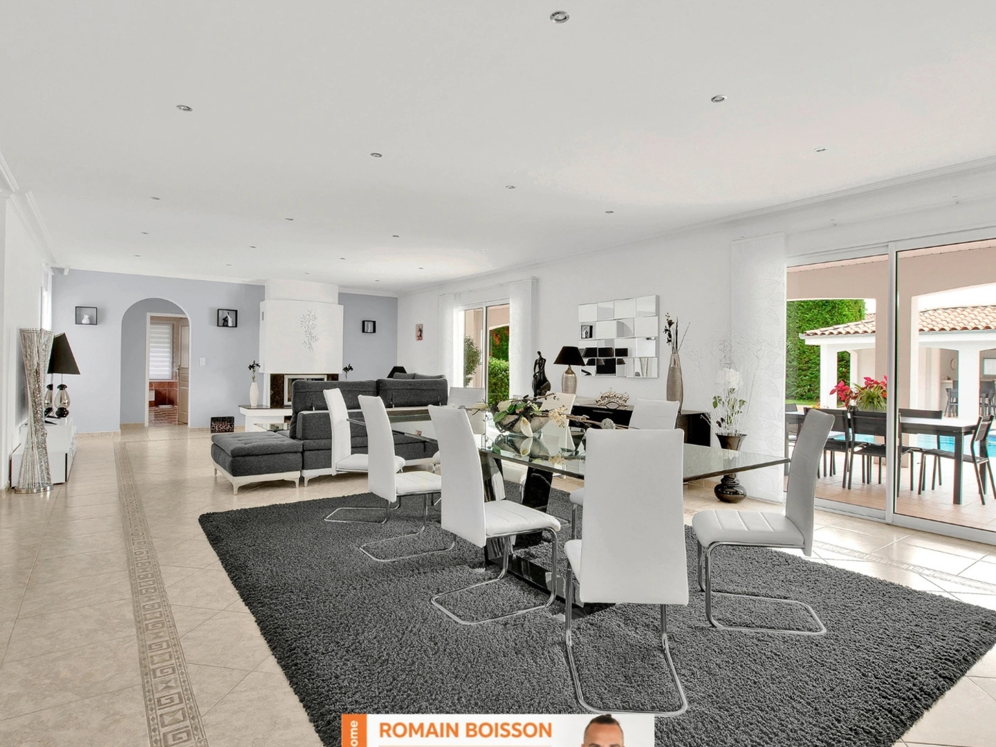 Maison à vendre - 7 pièces - 285m2 - Castelginest (31780)