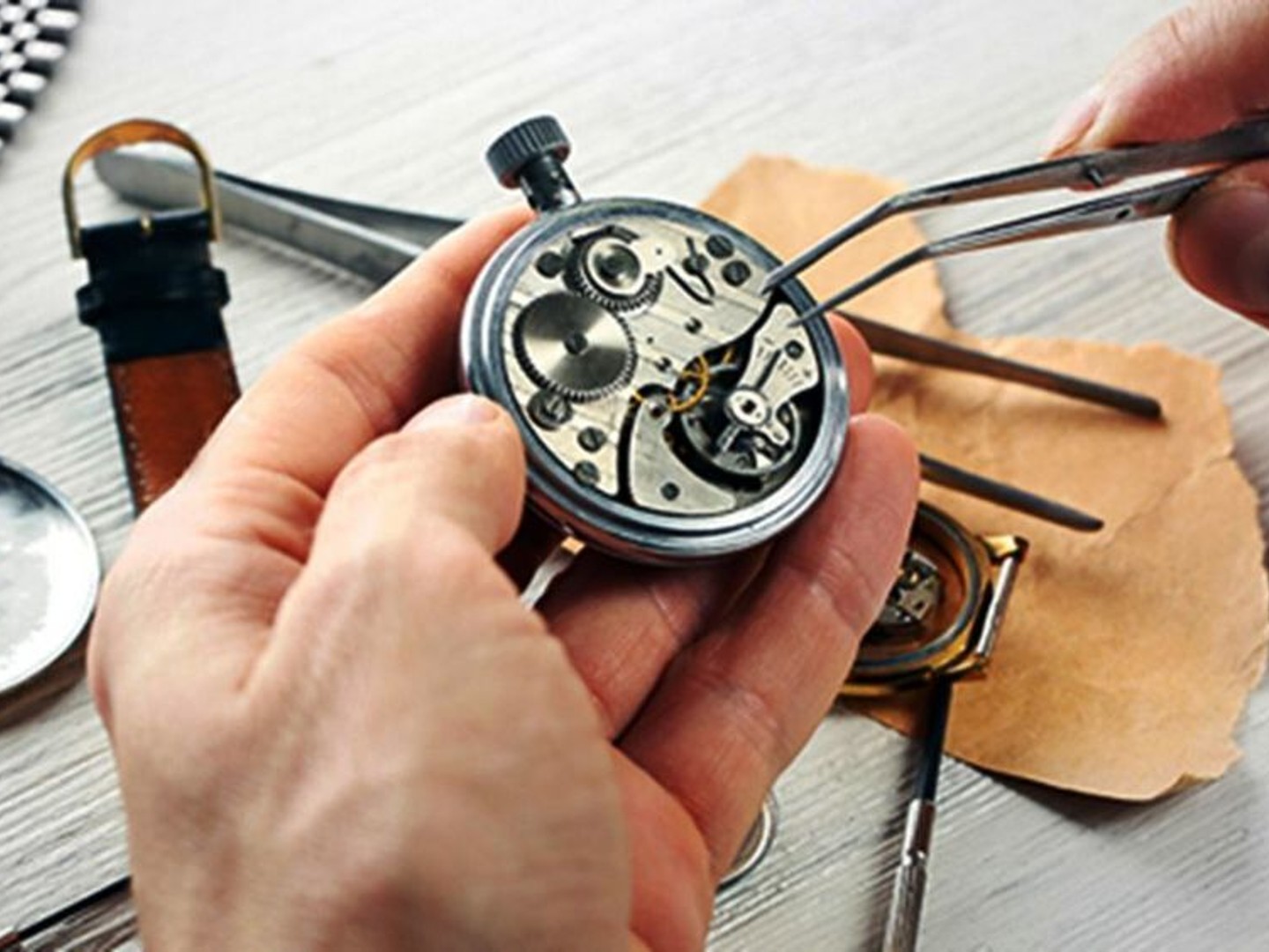 21140 Semur En Auxois - Fonds de commerce Bijouterie Horlogerie