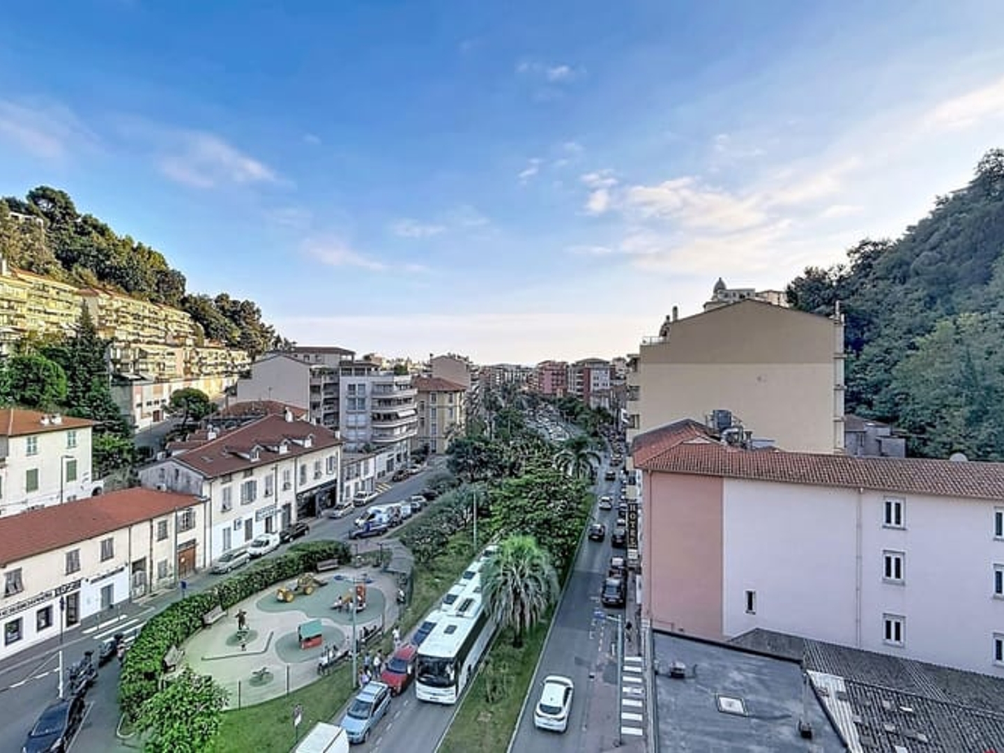 Appartement à vendre - 3 pièces - 54m2 - Menton (06500)