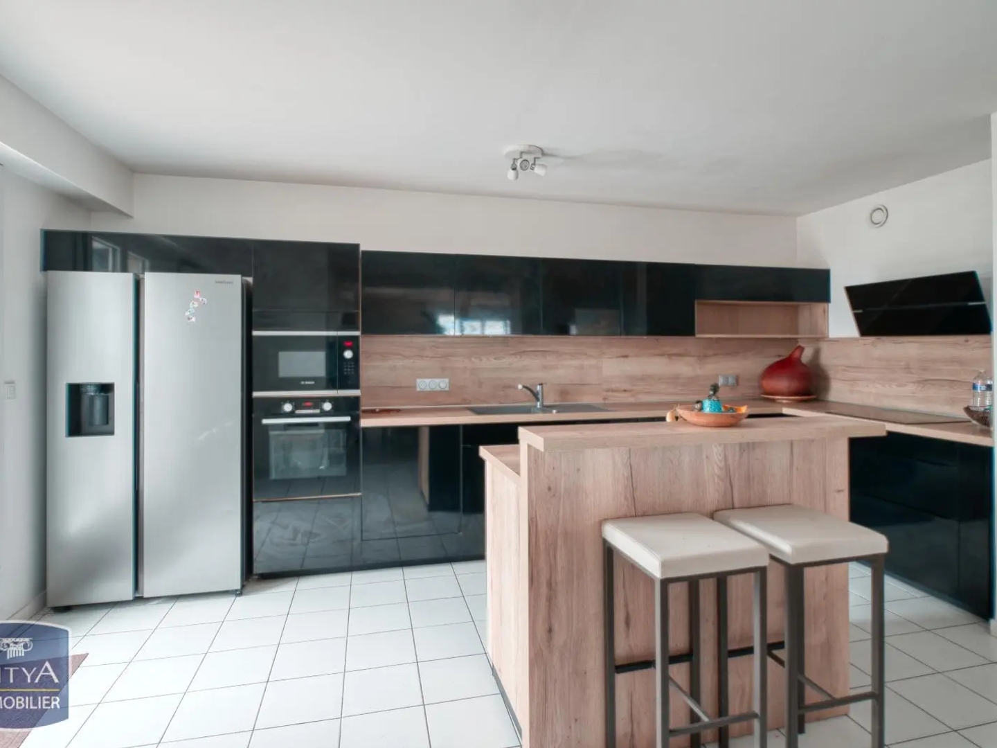Appartement à vendre - 5 pièces - 137m2 - Châteaudun (28200)