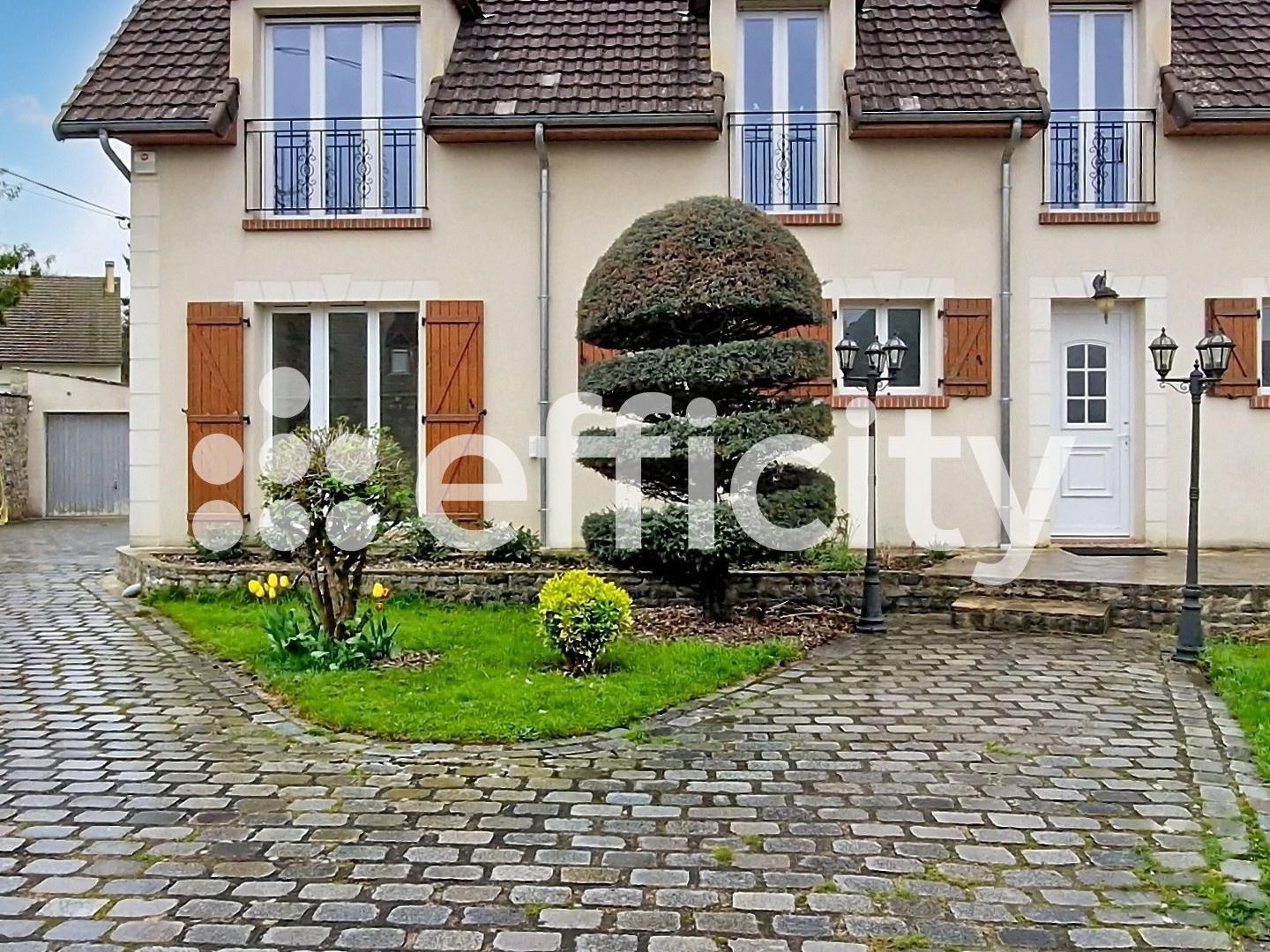 Maison 5 pièces 165 m²