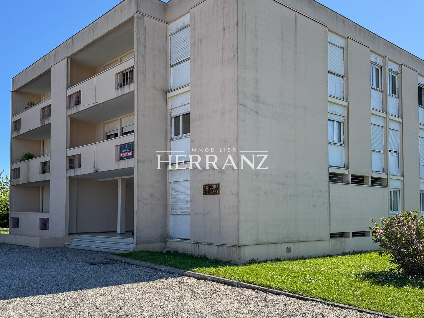 Appartement T3 à vendre à Libourne 64 m2, balcon et parkin