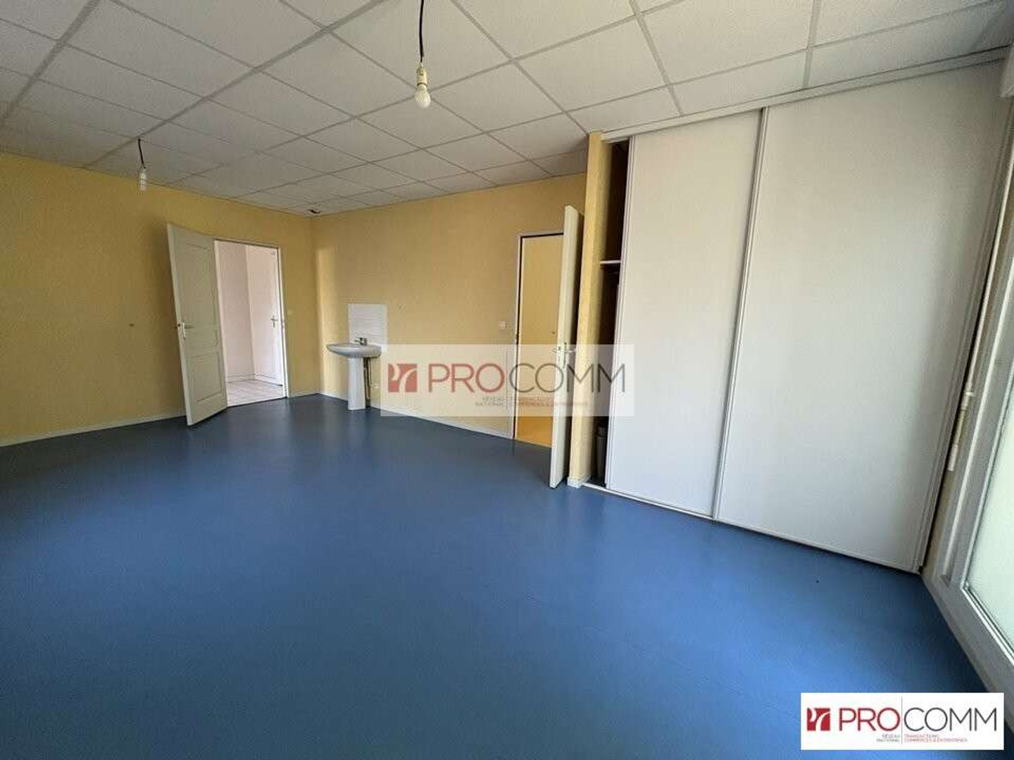 Local d'activité 90m² à vendre à Chartres